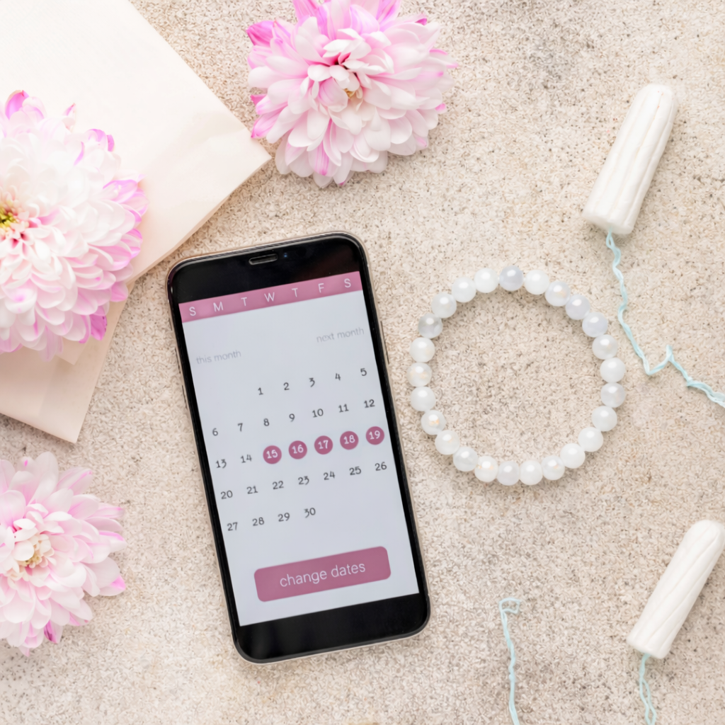 Pierre de lune et cycle menstruel : pourquoi cette pierre est-elle associée à la féminité ?